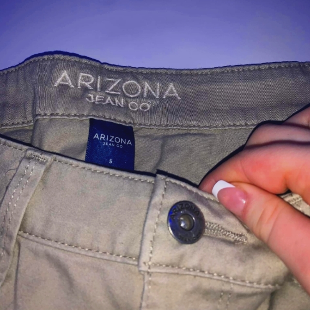 Arizona jeans / khakis